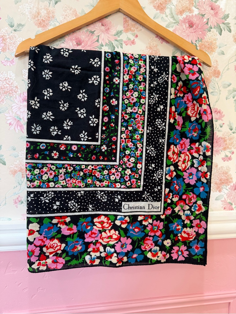 Scarf Subcategory Identification